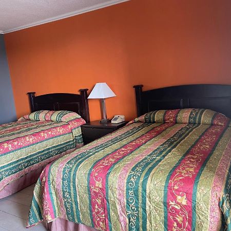 Pasadena Rose Inn Екстер'єр фото